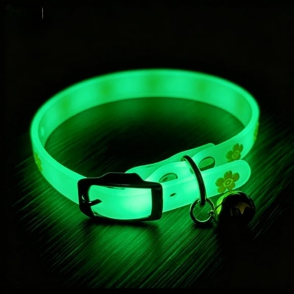 1-Pack Glow-In-The-Dark Reflective Cat Collar with Bell for Small Dogs And Cats Keep Your Pet Safe And Visible At Night Color Random