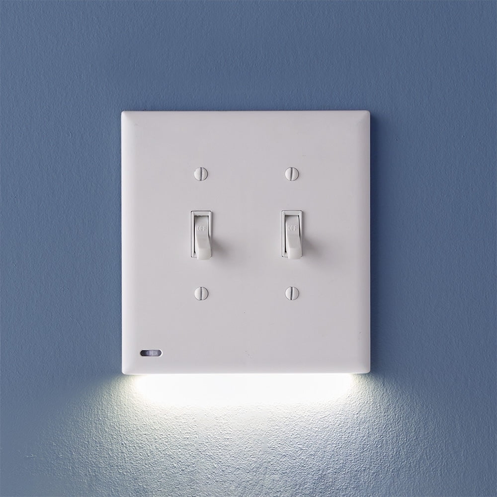 1 Pack - SnapPower SwitchLight [for Double-Gang Light Switches] - Light Switch Wall Plate with Built-in LED Night Lights - Bright/Dim/Off Options - Auto On/Off Sensor - (Toggle, White)