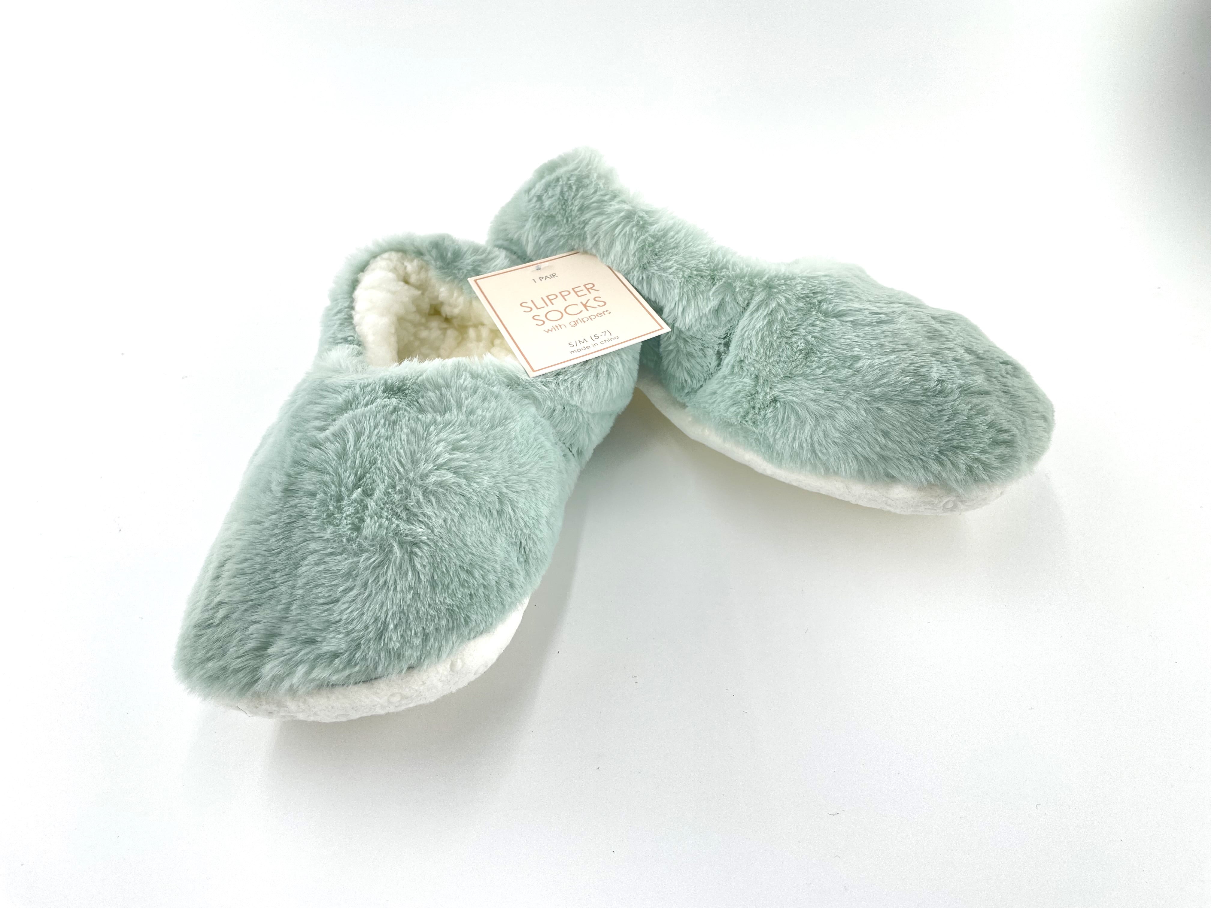 1 Pair S/M 5 - 7 Light Green Slipper Socks with grippers