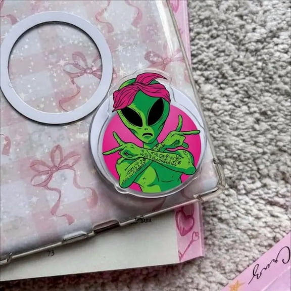 1 Pcs Cool Alien Gangsta Magnetic Phone Grip, Thug Life Green Alien Phone Grip, Hip Hop Streetwear Phone Stand, Badass Alien with Gold Chain Accessory, Y2K Grunge Fan Gift