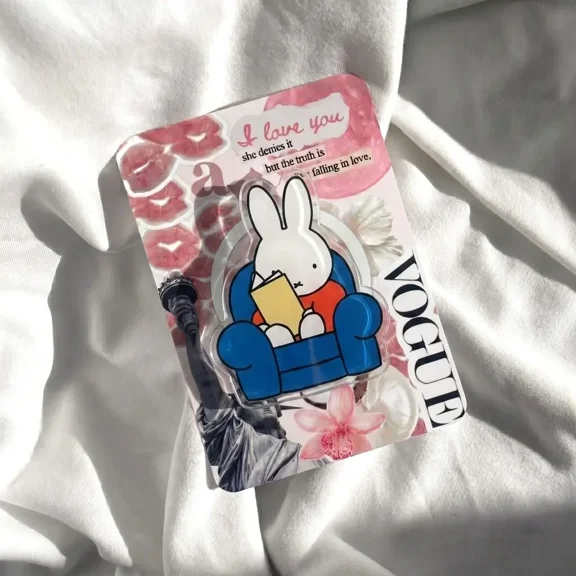 1 Pcs Cute Bunny Reading Phone Grip| Aesthetic White Rabbit Bookish Phone Grip| Cozy Armchair Phone Holder| Acrylic Phone Stand for| Gift for Readers