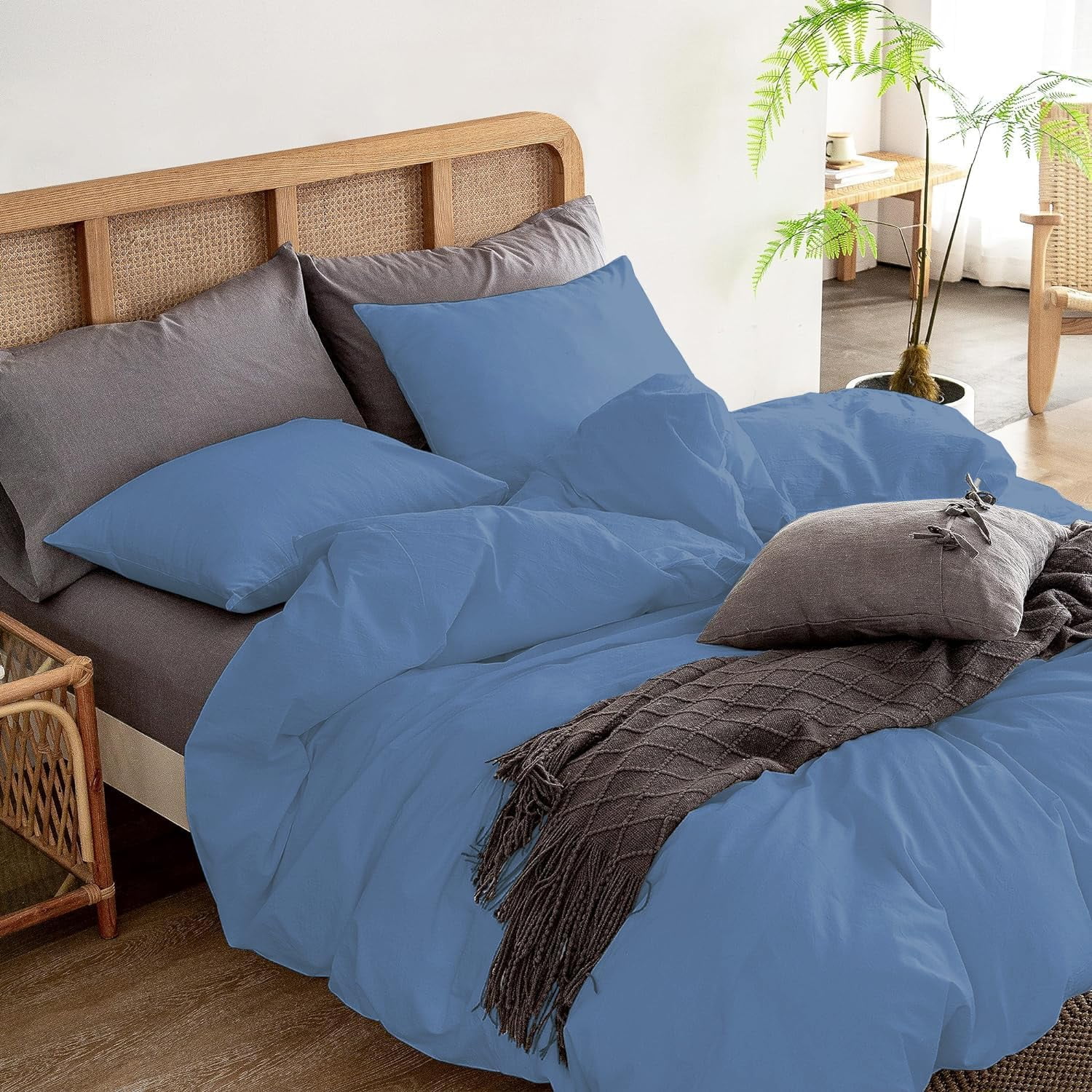1 Pcs Duvet Cover 100% Egyptian Cotton 1000 Thread Count with Zipper Closure & Corner Ties - Super King Plus Size (120" x 120") Inch, Medium Blue Solid