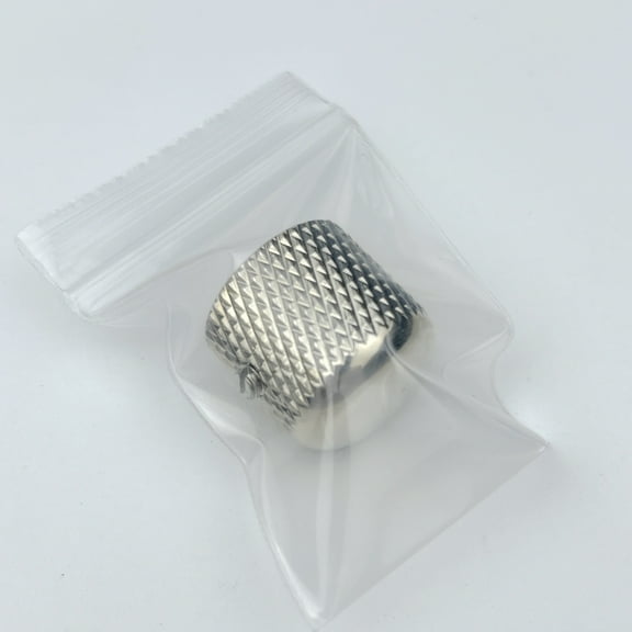 1 Pcs GOTOH Electric Guitar Bass Tone And Volume Metal Electronic Control Knobs Cap 19MM*18.4MM*6.0MM VK1-19 Made In Japan