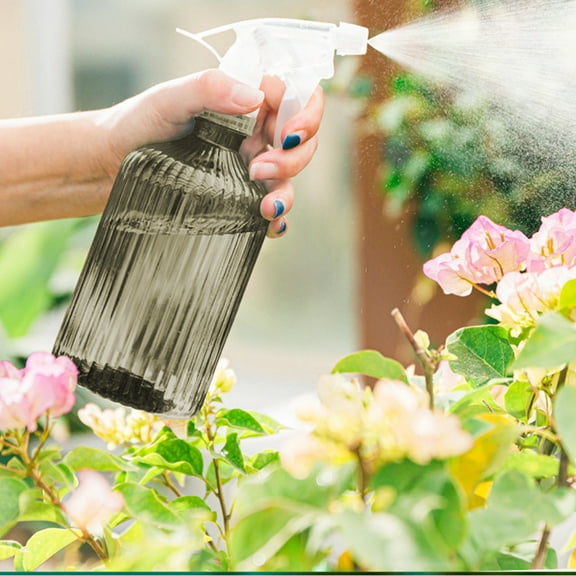 1 Pcs Spray Bottles, 500ML Empty Water Spray Bottles, Plastic Reusable Adjustable Mist Sprayer Squirt Bottles Containers Refillable for Cleaning Solutions, Gardening, Plants