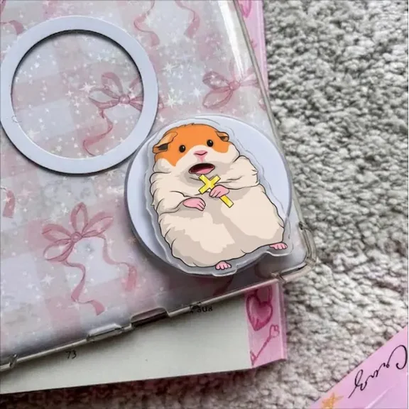 1 Piece Exorcist Hamster Magnetic Phone Grip, Funny Horror Meme Phone Grip, Cute Rodent Holy Cross Phone Stand, Trendy Internet Humor Accessory, Quirky Gift
