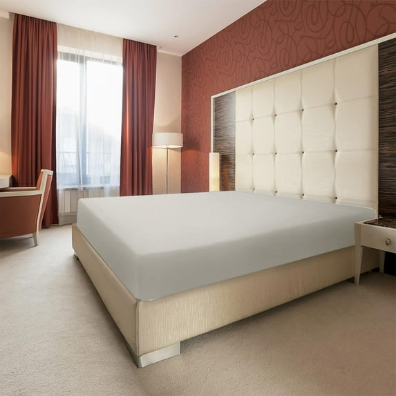 1 Piece Fitted Sheet Queen Premium Hotel Quality 1800 Collection Bedding Fitted Sheet Deep Pocket up to 16 in, Wrinkle and Fade Resistant, Silver