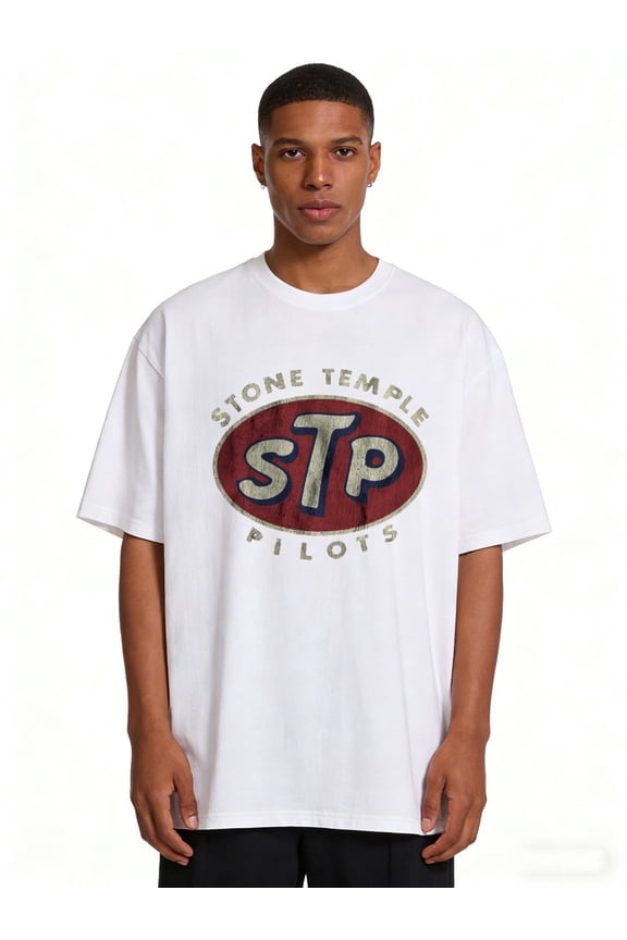 1 Piece Men's Retro STP Stone Temple Pilots Pattern T-Shirt - Casual Breathable Cotton, Short Sleeve, Loose Fit, Retro Band Logo Design, Perfect Gift for Music Fans, Rock T-Shirt