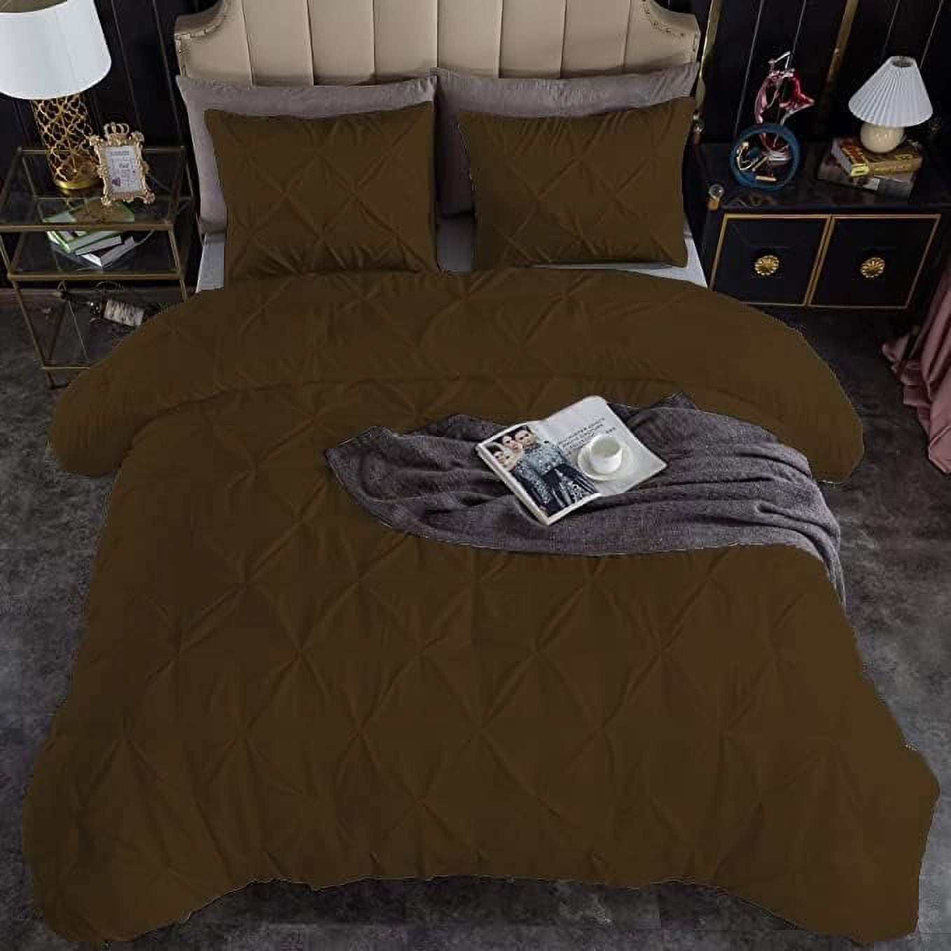 1 Piece Pinch Pleated Duvet Cover 100% Cotton 1000 TC with Zipper Closure & Corner Ties Pintuck Bedding Duvet Cover - Super King Size (116" x 98") Inch, Chocolate Solid