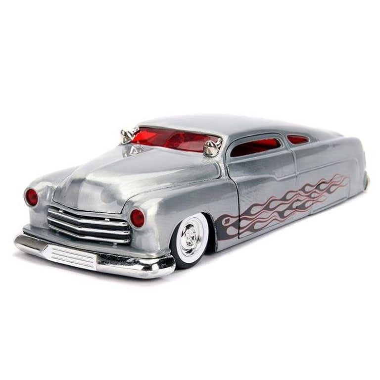 Jada Toys Road Rats 1951 Mercury ミニカー 1 by 24 Scale Road Rats Hardtop Diecast Model Car for 1951