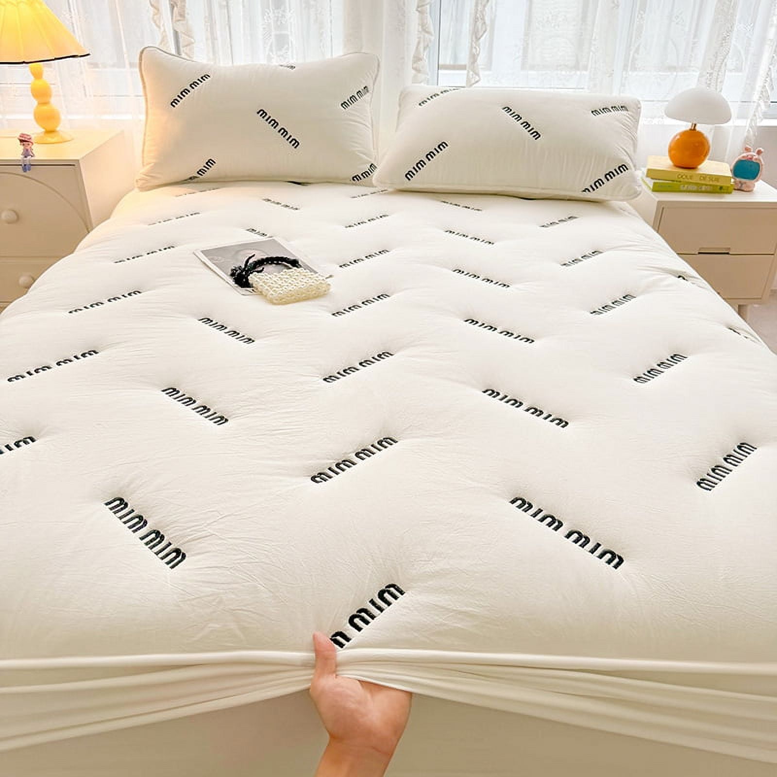 1 pc Thick Embroidered Mattress Cover King Size Quilted Bed Sheet with