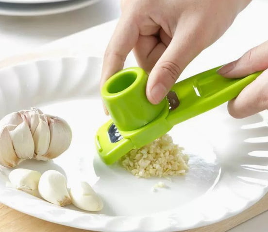 1 piece of kitchen hanging manual stainless steel garlic twister garlic grinder garlic press garlic grinding tool garlic paste maker