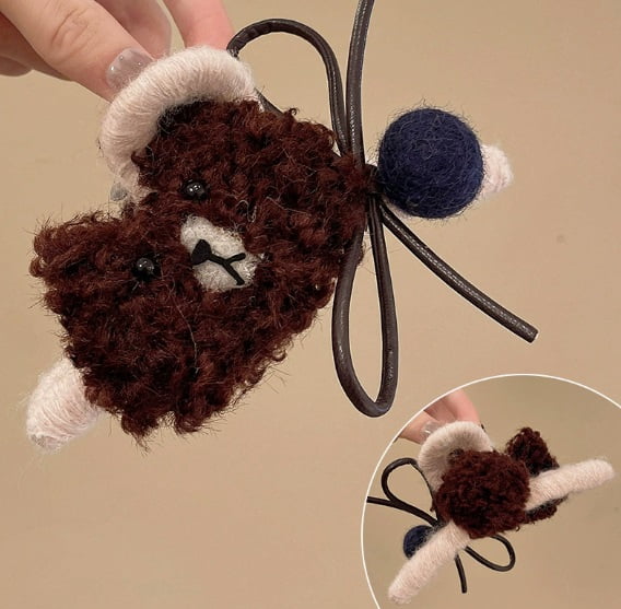 1 piece of niche design cute plush bear large size hair clip for women back of head hair clip high-end shark clip