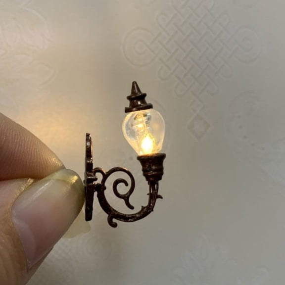 1 to 87 Scale LED Wall Lamp Model 3V Plastic Light Accessory for DIY Diorama Train Layout Miniature Scene Decoration