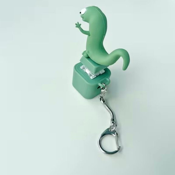 1 x Sound Lizard Keychain: Green stress relief toy, cute lizard design, one-press sound, a great choice for Halloween gifts.