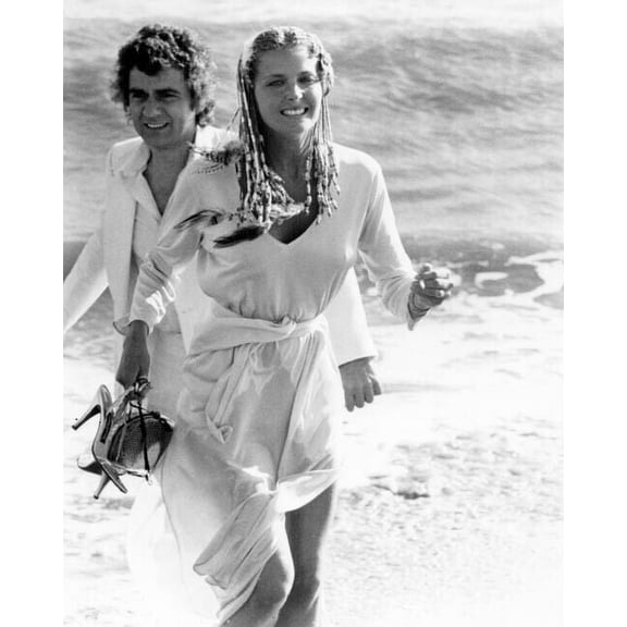 10 1979 movie Bo Derek runs in surf with Dudley Moore 5x7 photo