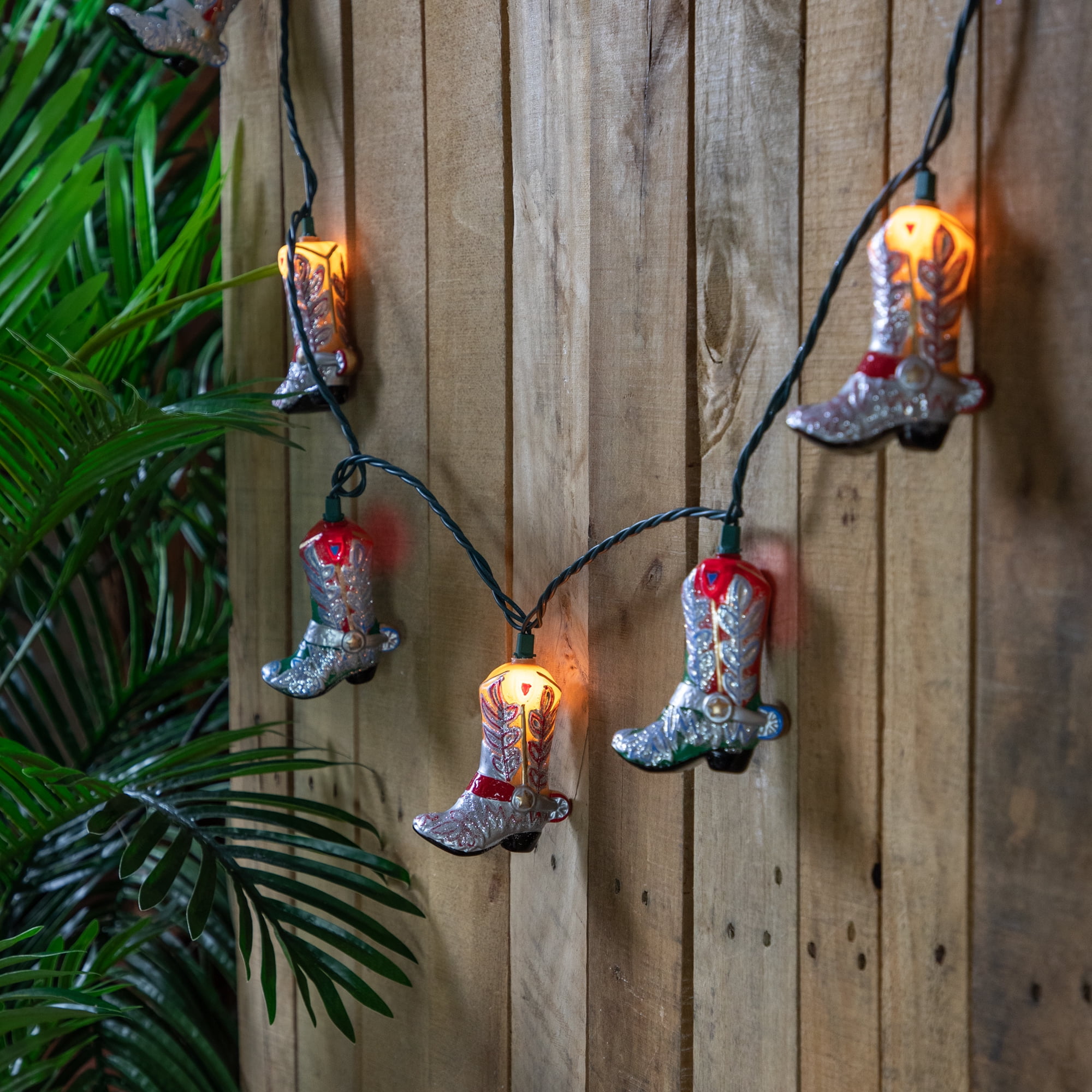 10-Count Cowboy Boot Patio Light Set 5.75ft Green Wire