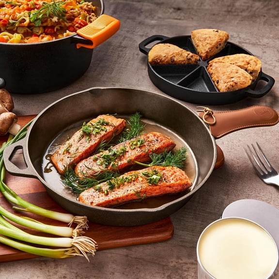 10 Inch Cast Iron Skillet, Pre-Seasoned Smooth Surface, Heavy-Duty Frying Pan for Cooking, Camping, Stove & Oven