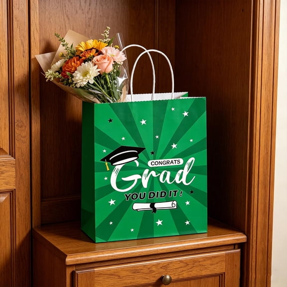 10 Pack Graduation Kraft Paper Bags, White Gift Tote Pouches, Multipurpose Shopping Sack, Lightweight Packaging Bag for Birthday Party and Jewelry Storage