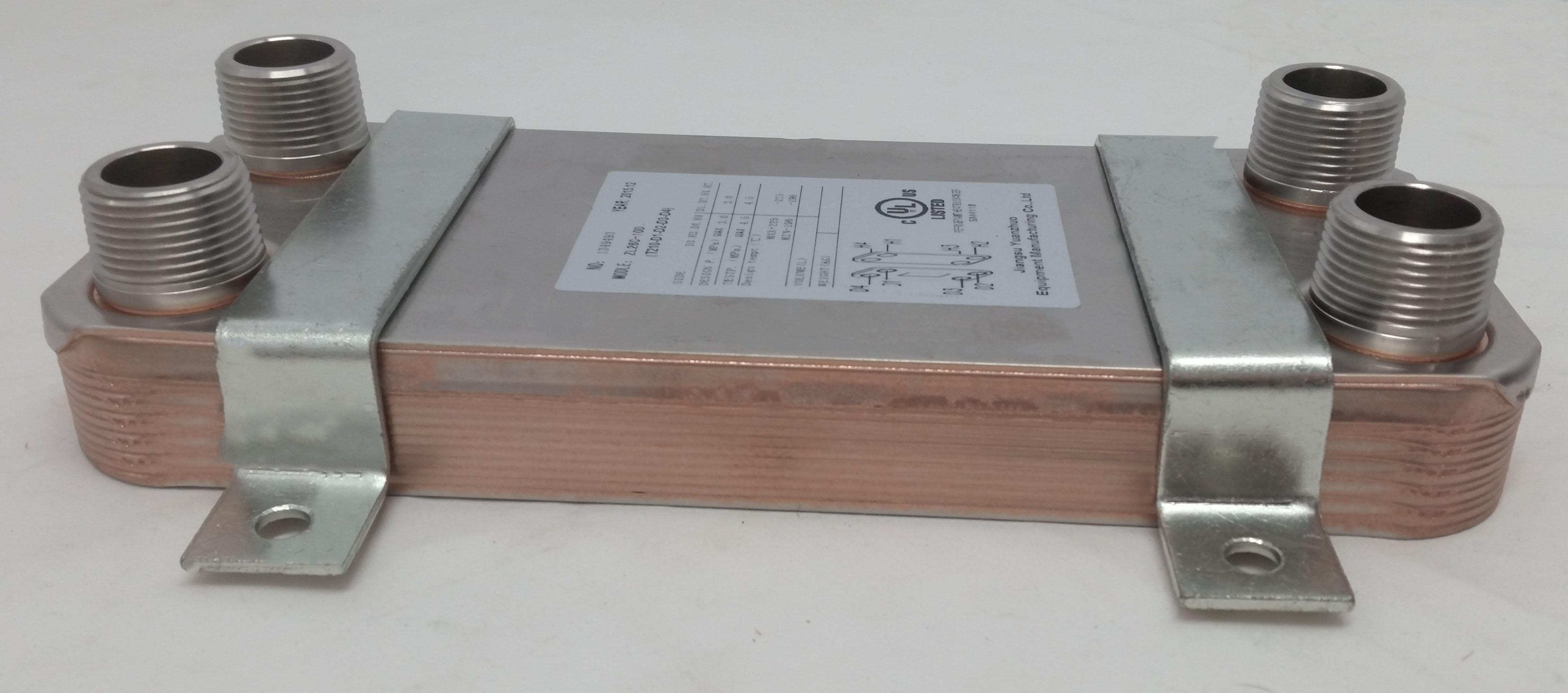 10 Plate Water to Water Brazed Plate Heat Exchanger 1" MPT Ports w/ Brackets