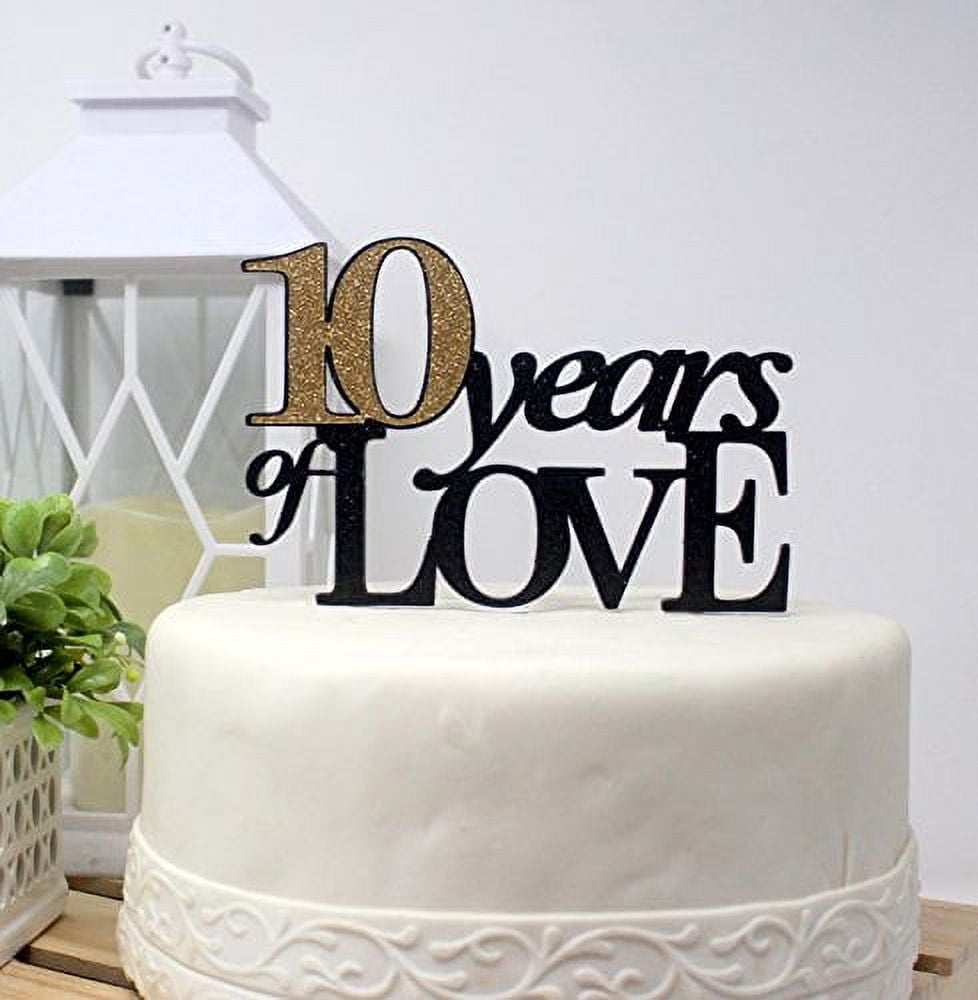 10 sale anniversary cake
