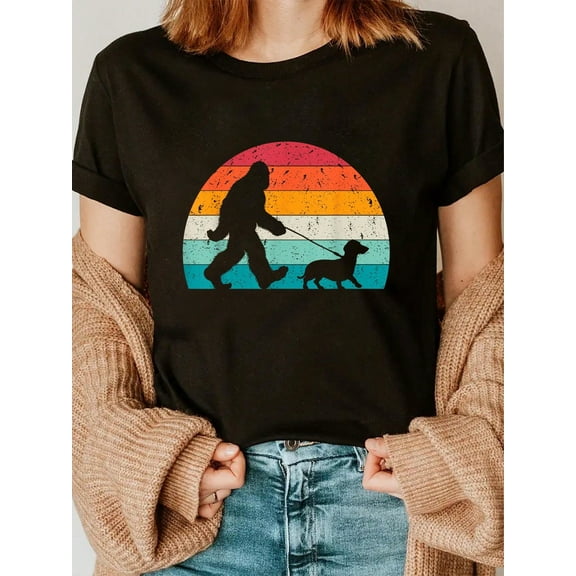 100% Cotton Bigfoot Walking A Dog Funny Dachshund Weiner Dog Dad Weenie T-Shirt