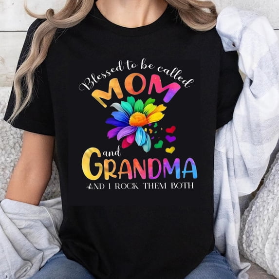 100% Cotton Blessed to be Called Mom and Grandma I Rock Them Both Rainbow Flower Heart Design T-Shirt for Women Mother's Day Gift