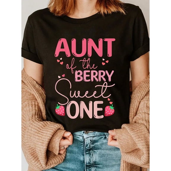 100% Cotton Casual Tshirt Aunt Of The Berry Sweet One Strawberry First Birthday T-Shirt