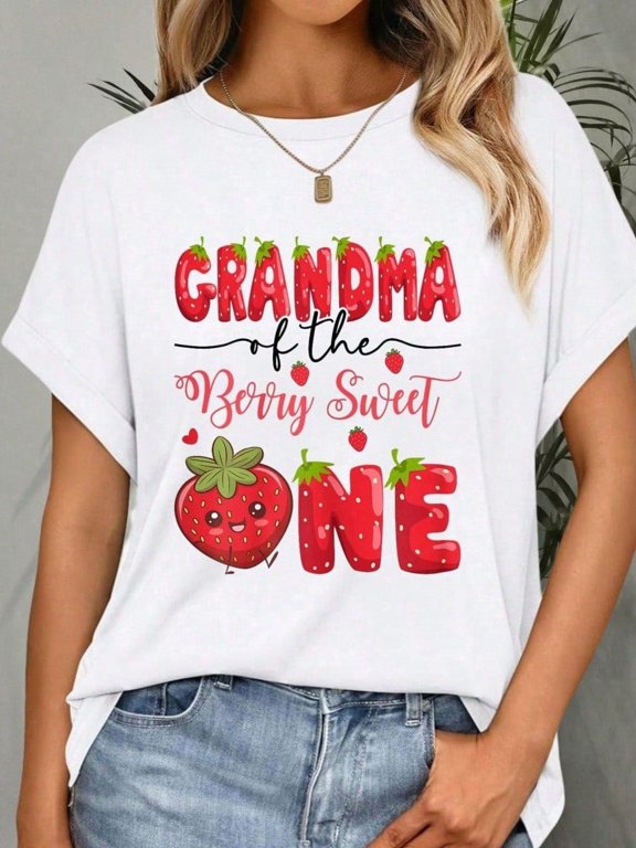 100% Cotton Grandma Of The Berry Sweet One Strawberry First Birthday T-Shirt Shirt For Women