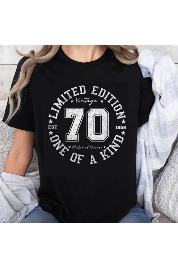 100% Cotton Limited Edition Vintage 70 Years Old 1956 One Of A Kind Matured Years Birthday Gift For Women T-Shirt