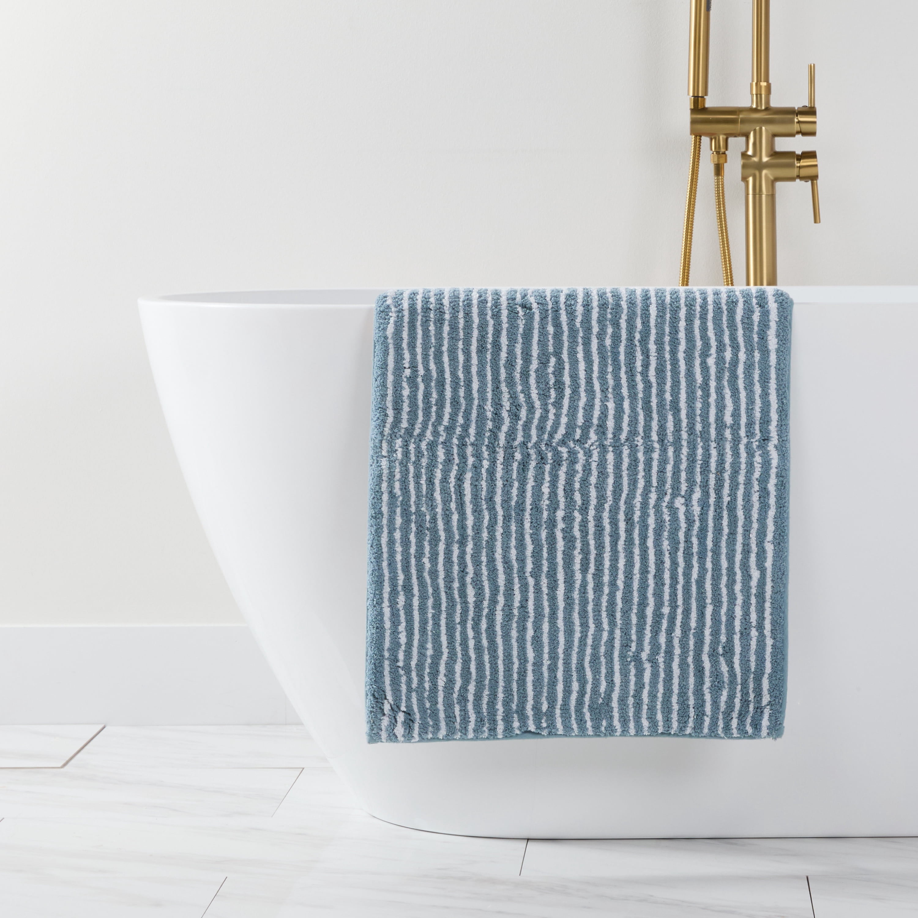 100% Cotton Pinstripe Patterned Bath Mat by Comfort Canopy, Light Blue, 34" x 21"