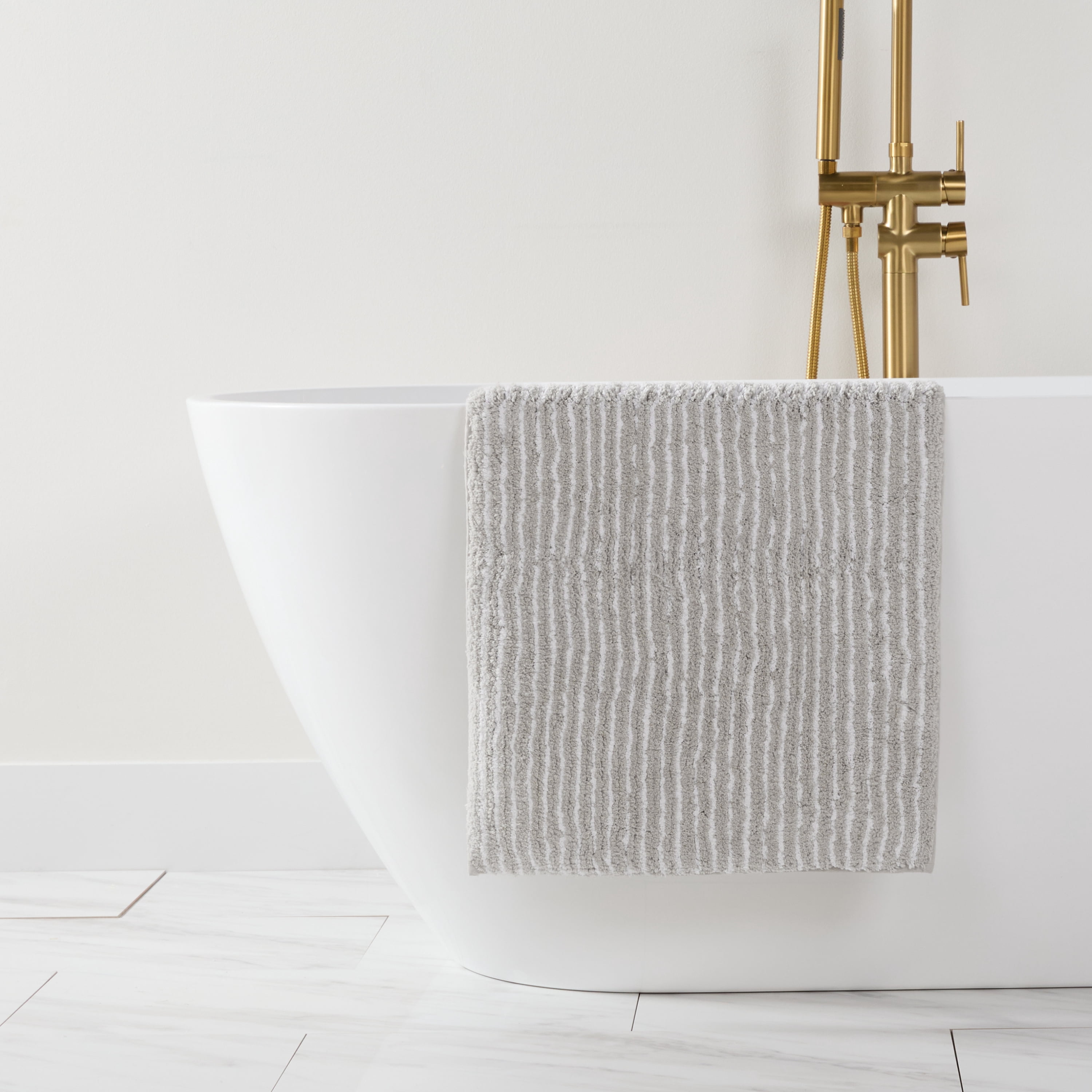 100% Cotton Pinstripe Patterned Bath Mat by Comfort Canopy, Light Gray, 24" x 17"