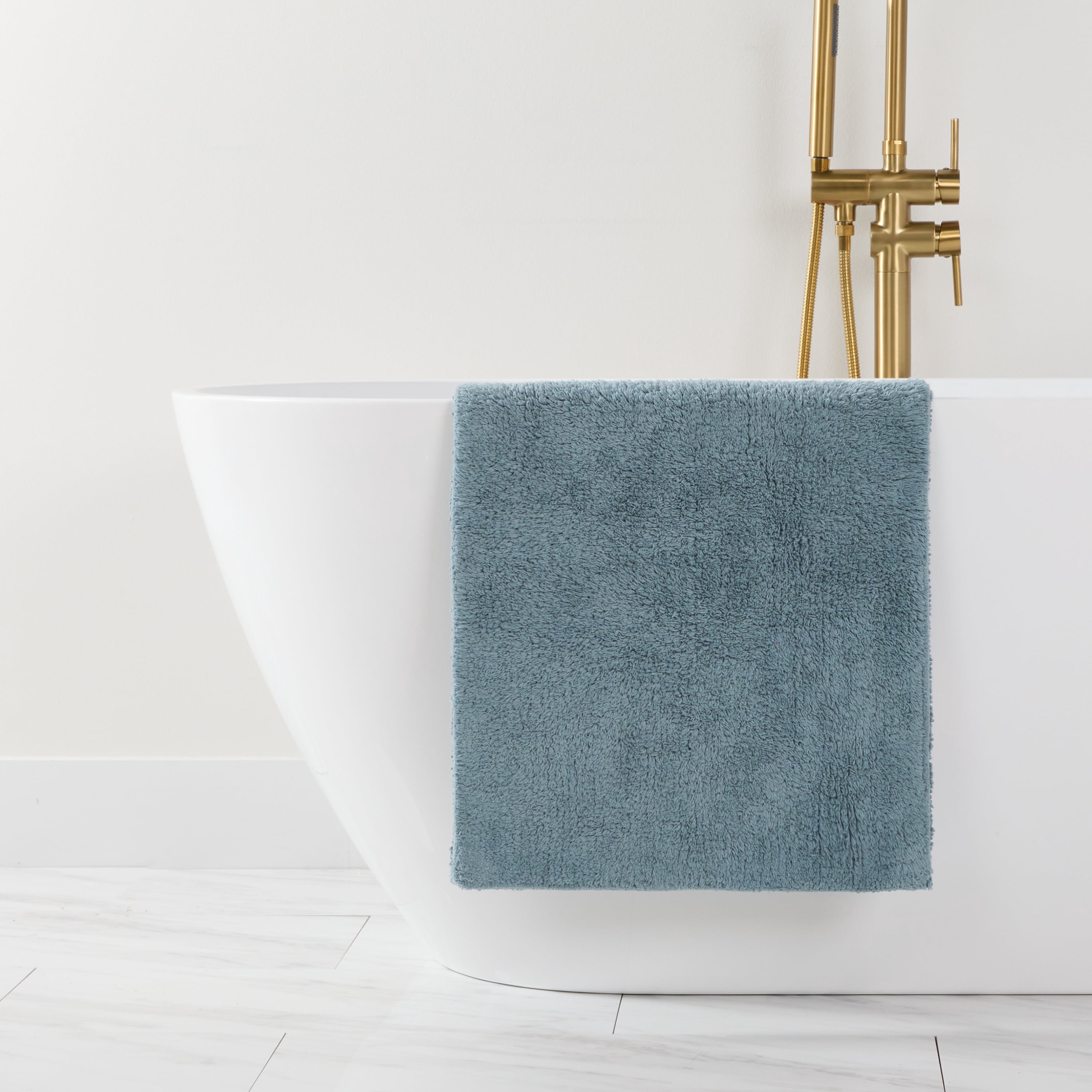 100% Cotton Reversible Solid Bath Mat by Comfort Canopy, Light Blue, 24" x 17"