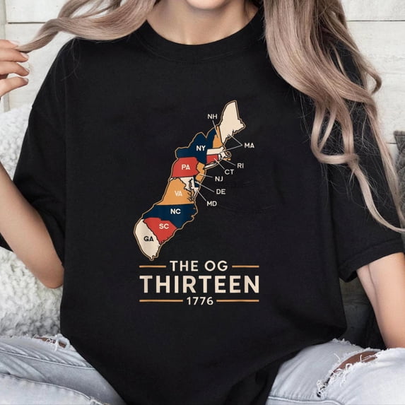 100% Cotton Unisex The OG Thirteen 1776 Colonial States Map Patriotic Design T-Shirt