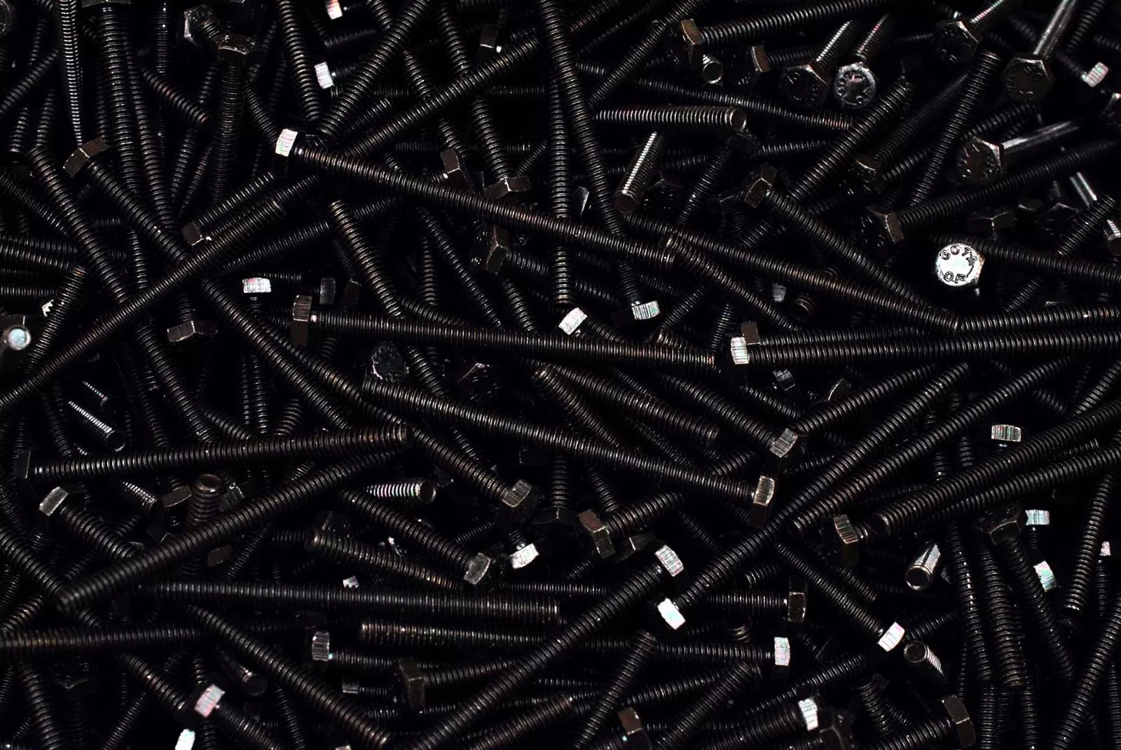 100-Pack Full Thread 1/4-20 X 3-1/2" Hex Head Tap Bolts - A307 Grade, Black Zinc Finish