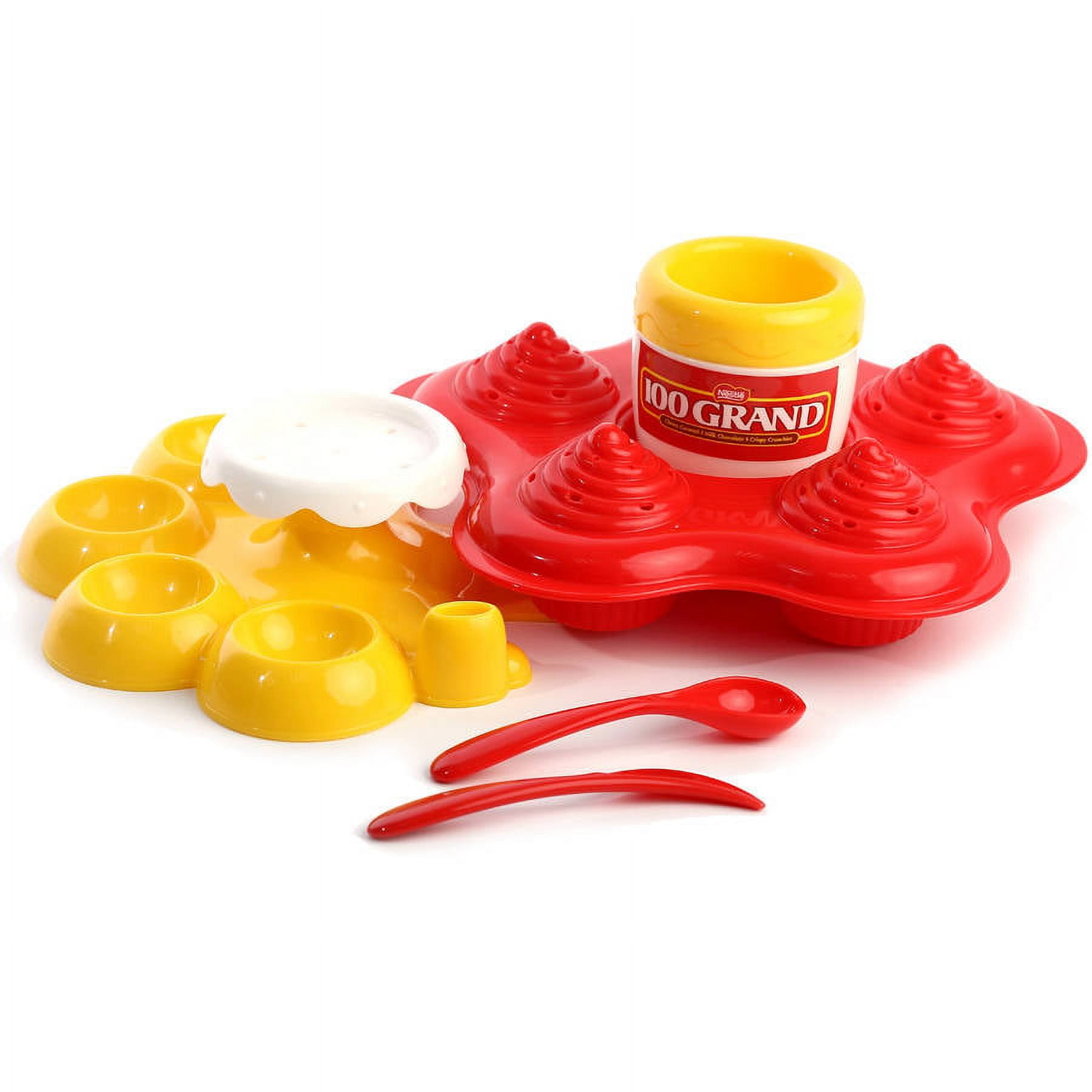 AMAV Cupcake Maker Kit - DIY Toy Make & Decorate Your Own Cupcakes - Easy & Safe to Use-No Oven Required - Perfect Group Activity & Best for Young Chefs & Cupcake Lovers