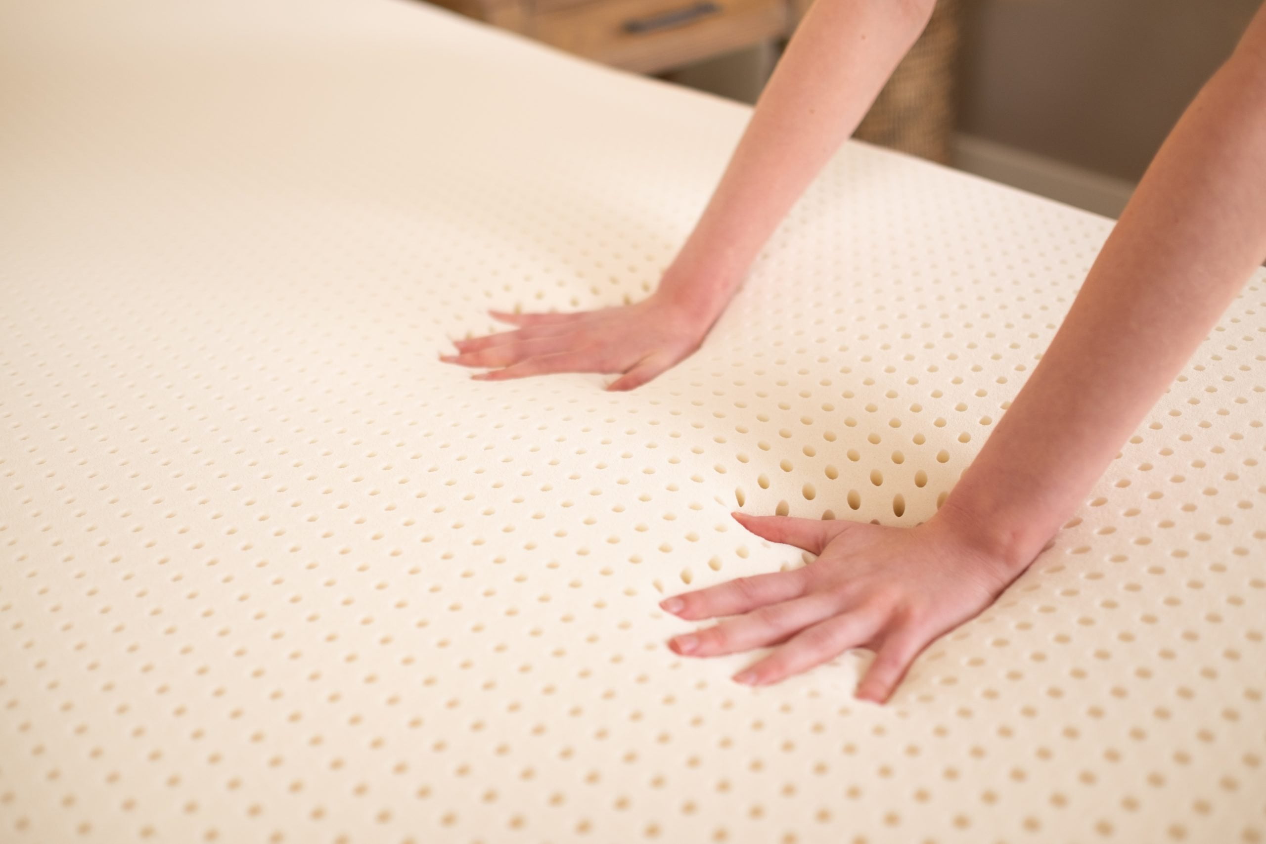 100 Natural Latex Mattress Topper Soft 3" Thick, Queen Mattress