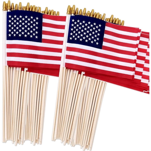 100 Pack 4x6 Inch Mini American Flags on Stick, Small US Flags for 4th of July, Memorial Day, Patriotic Outdoor Yard Decor
