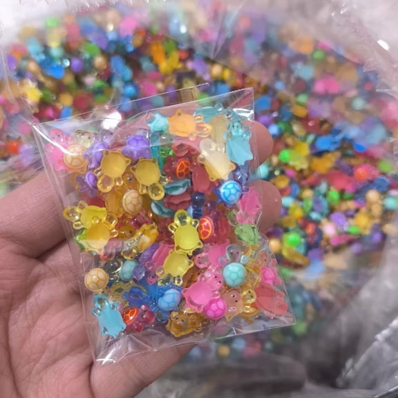 100 Pcs Mini Resin Turtles Tiny Sea Turtle Animals to Hide Small Figures Miniature Plastic Ocean Animal for Fairy Garden Micro Landscaping Dollhouse Home Decor Crafts, Multicolor