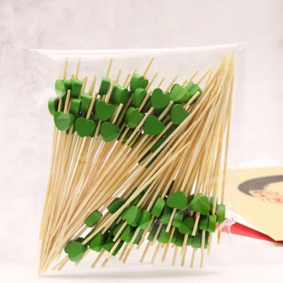 100-Piece Heart-Shaped Bamboo Food Picks for Cocktails Parties and Bento Boxes