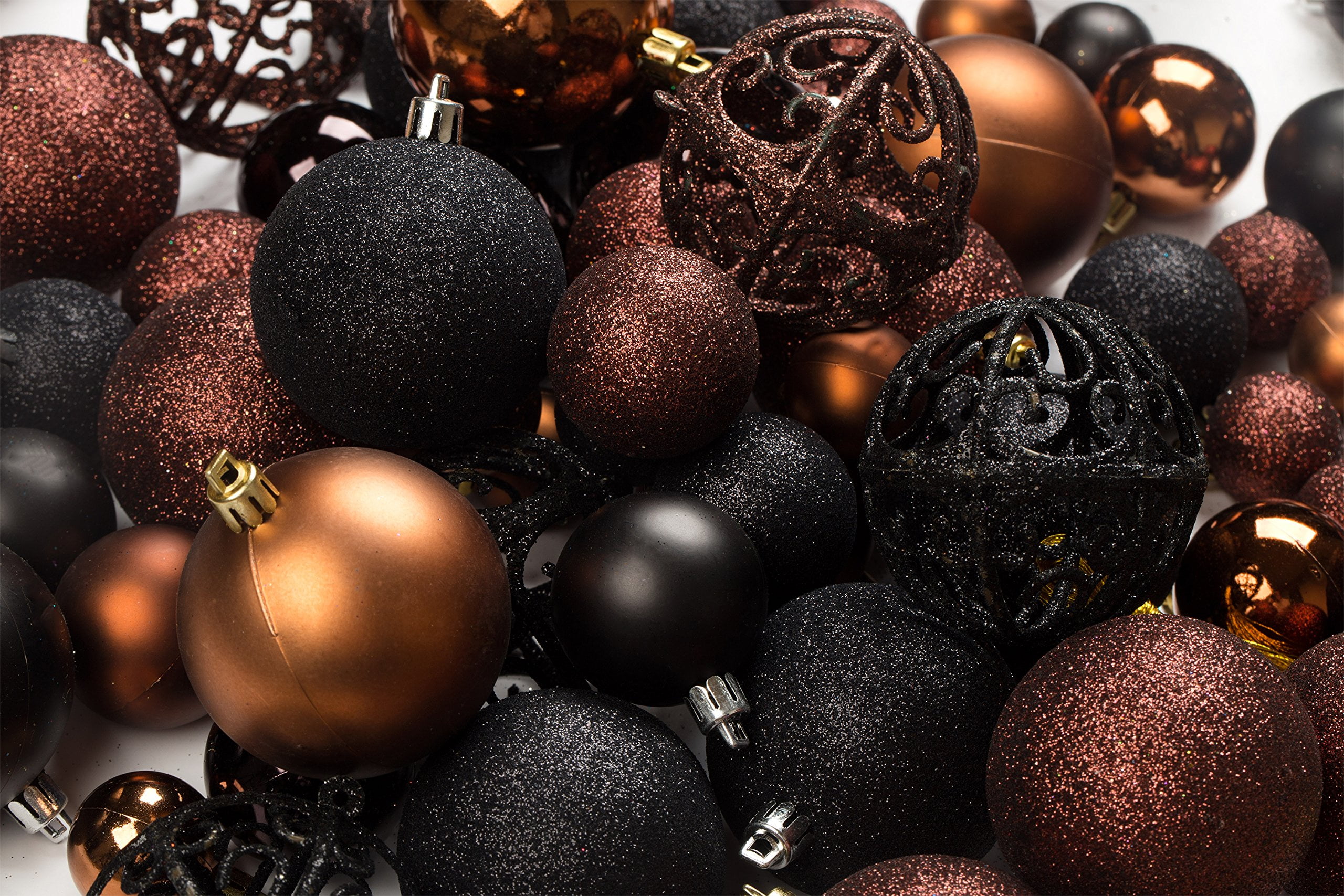 100-Pack Black and Brown Shatterproof Christmas Ornament Balls