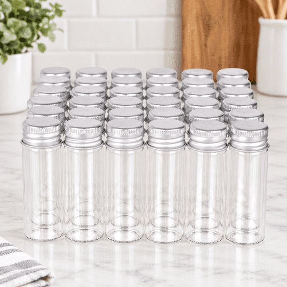100 Tiny Glass Bottles Clear Small Vials 15 Milliliter Empty Mini Jars with Aluminum Screw Top Lids Sample Message Bottle Wedding Favors Decorations DIY Jewelry Accessories Liquid Hold Storage