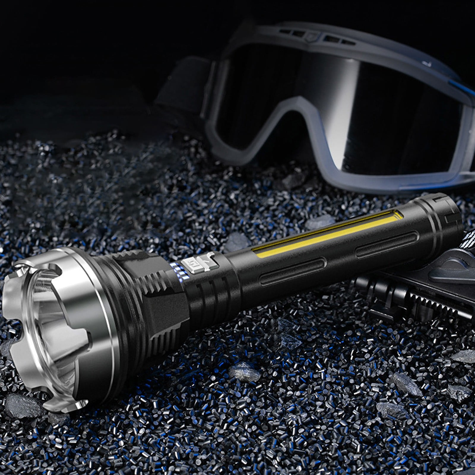 Durable Rugged Flashlight 1000 Lumens LED Outdoor Flashlight, Rechargeable Powerful Torch, Long ...