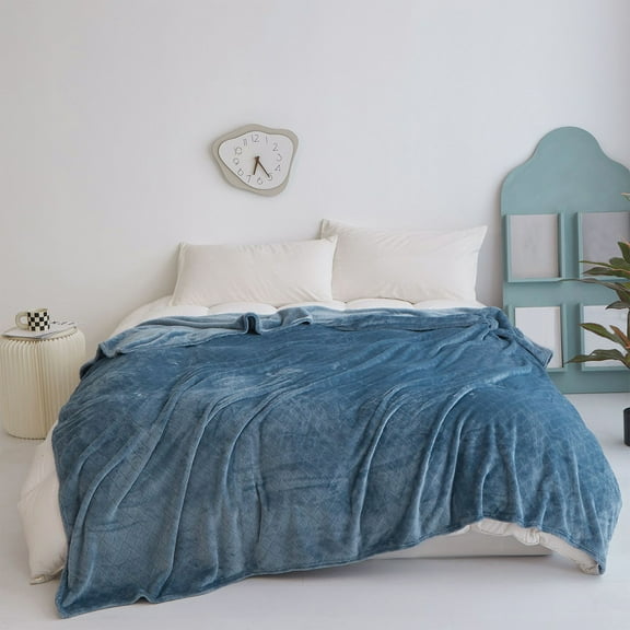 100Fens Thick Warm Blankets for Bed - Thick and Warm Oversized Blanket for Winter, Soft Fuzzy Plush Large Blanket for All Seasons