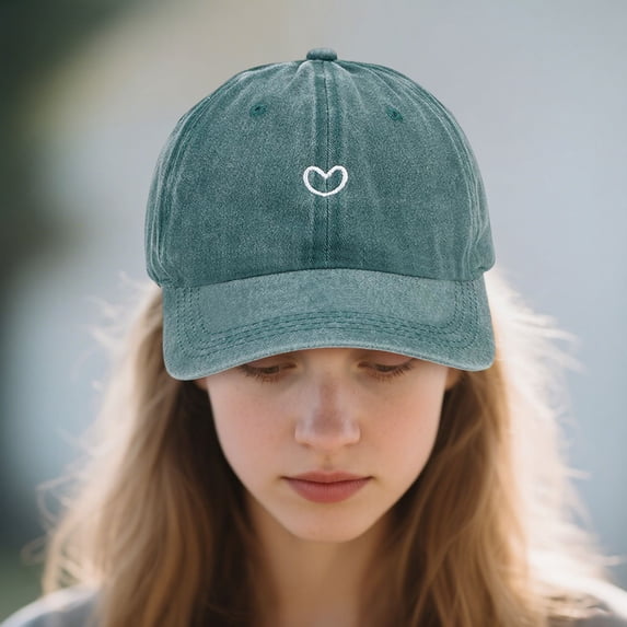 100Fens Women's Baseball Cap With Heart-Shaped Embroidery Pattern Hat Adjustable Cap Outdoor Sports Cap