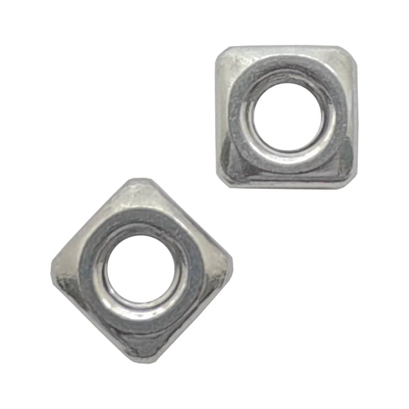 100Pcs M3 Square Nuts 304 Stainless Steel Square Nuts, Durable Fasteners or Replacement Parts are Suitable for Daily Maintenance and Professional Engineering (Silvery).