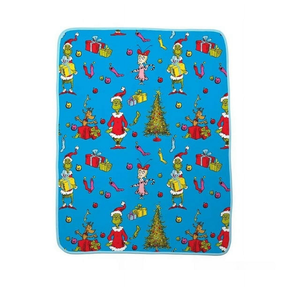 The Grinch Cuddle Pillow and Throw Set