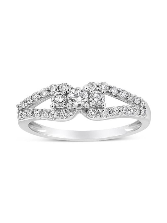 10K White Gold 0.50 CTTW Round Cut Diamond Three Stone Split Shank Band Ring, H-I Color - SI1-SI2 Clarity - Size 6