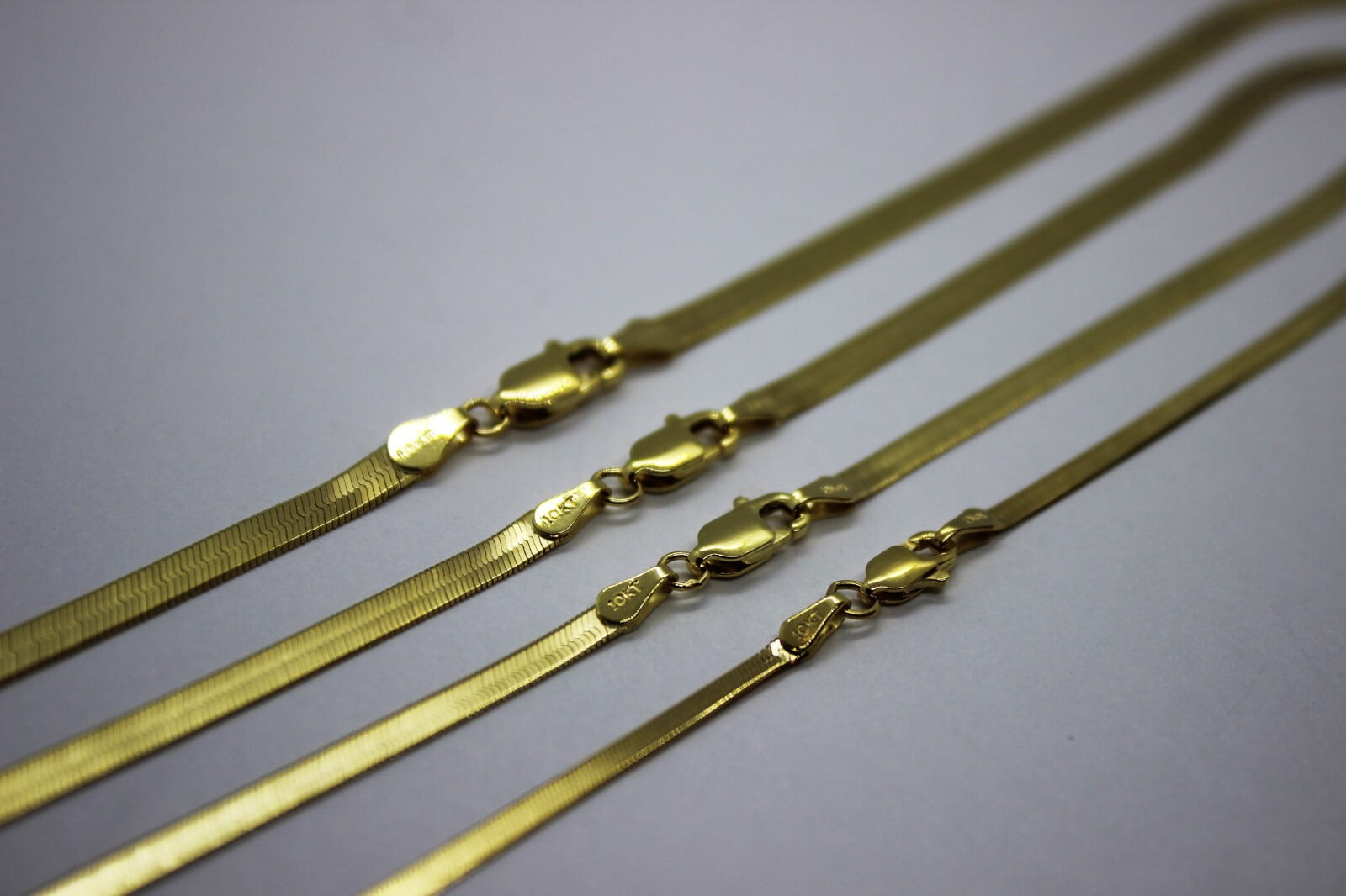 10K Yellow Gold Solid High Polish Herringbone Chain Necklace