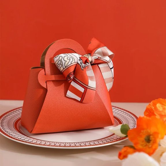 10Pcs Distribute Leather Gift Bags Wedding Favour Bag for Guest Mini Handbag with Ribbon Candy Packaging Box Party Decor