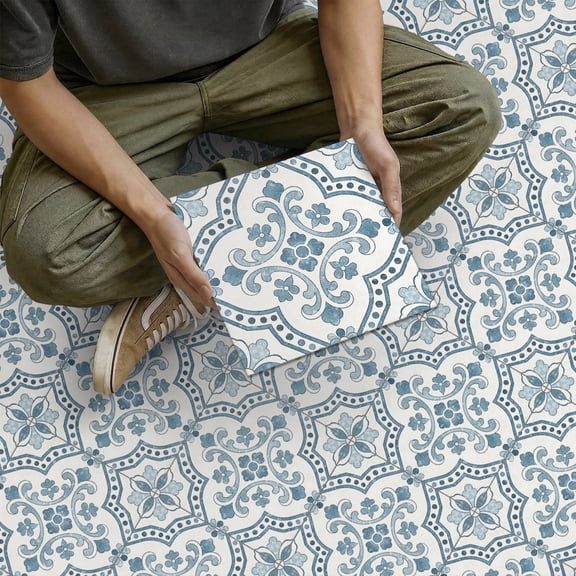 10Pcs Peel and Stick Matte Tile Wall Stickers Decals 7.87x7.87 Inch Blue and White Floral Pattern Non Slip Frosted Finish Floor Stickers